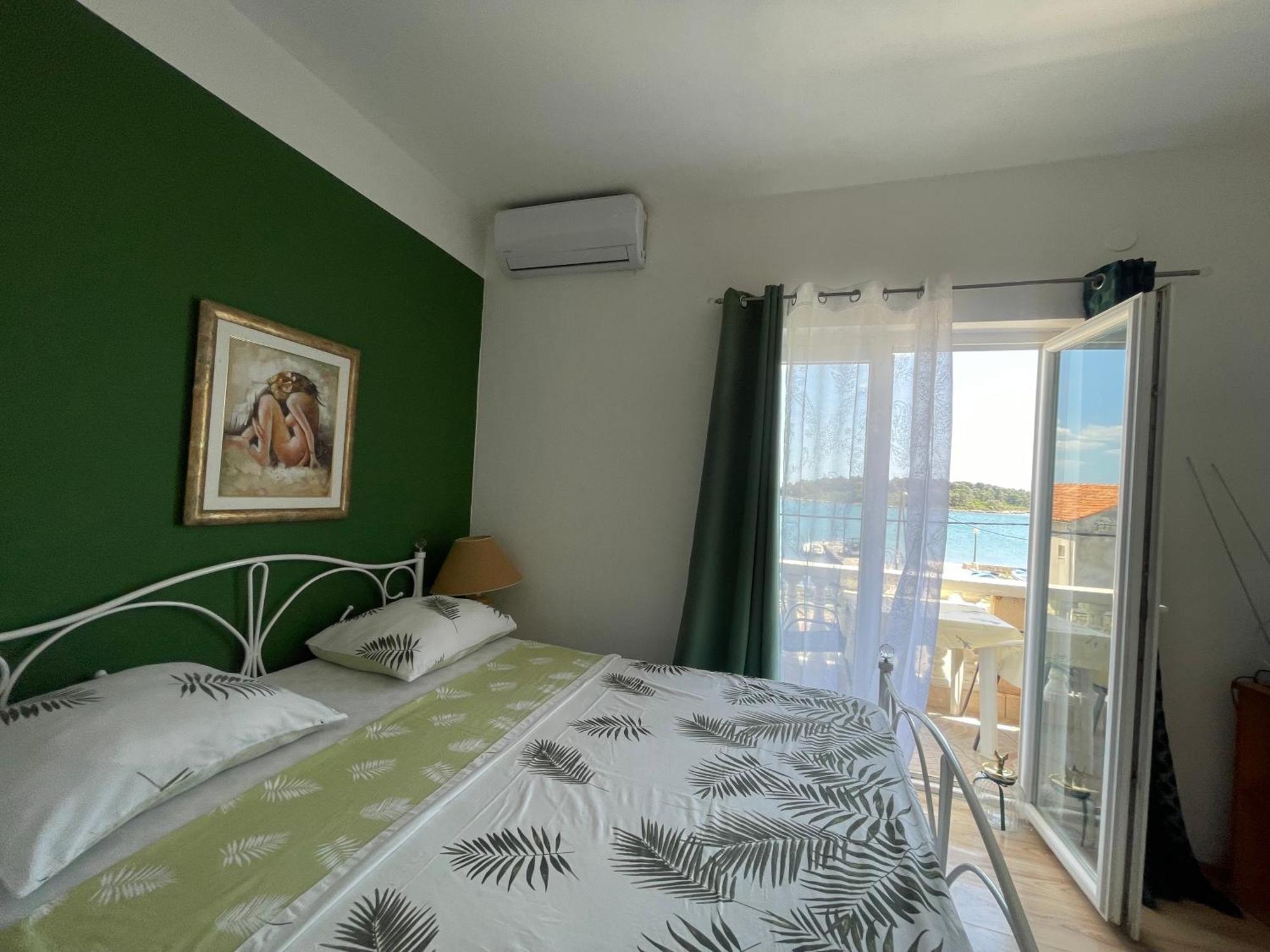 Apartments Esperanza Pašman Zewnętrze zdjęcie